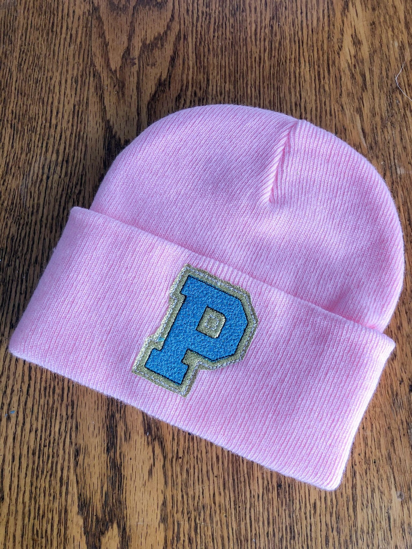 Embroidered Letter Patch Beanie Personalized Beanie Chenille style Patch Beanie Glitter Patch Monogrammed Beanie Retro Monogrammed Beanie